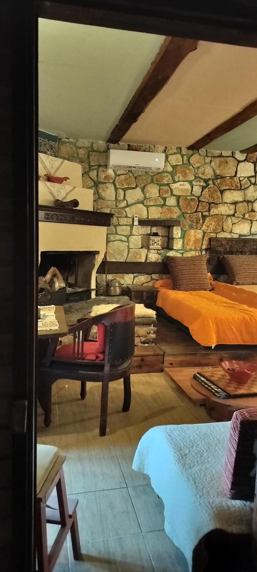 Ano Ravenia Yono'S Traditional House מראה חיצוני תמונה